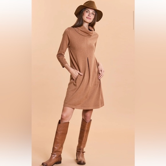 NWT TYLER BOE Faux Suede Kim Cowl Neck Size XS / Can fit small - Pit 19” - Brown - Picture 1 of 11
